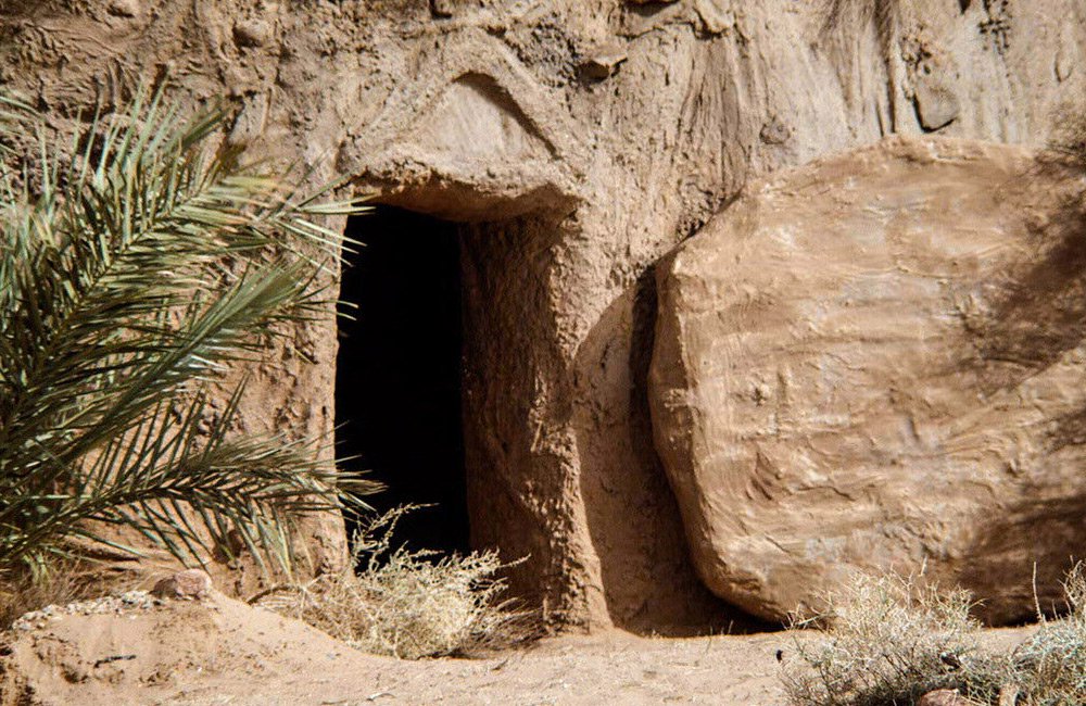 Jesus ressuscita dos mortos