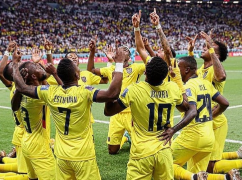 Seleção do Equador agradece a Deus pelo Gol